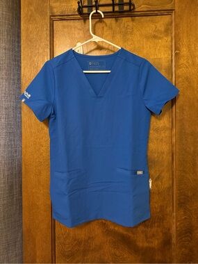 Figs V-Neck Scrub Top - Royal Blue